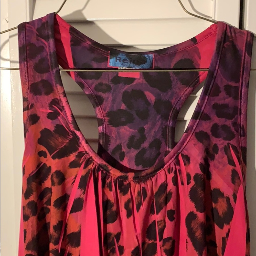 Top - Picture 2 of 3